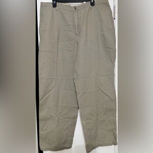 Columbia Men's Olive Chinos